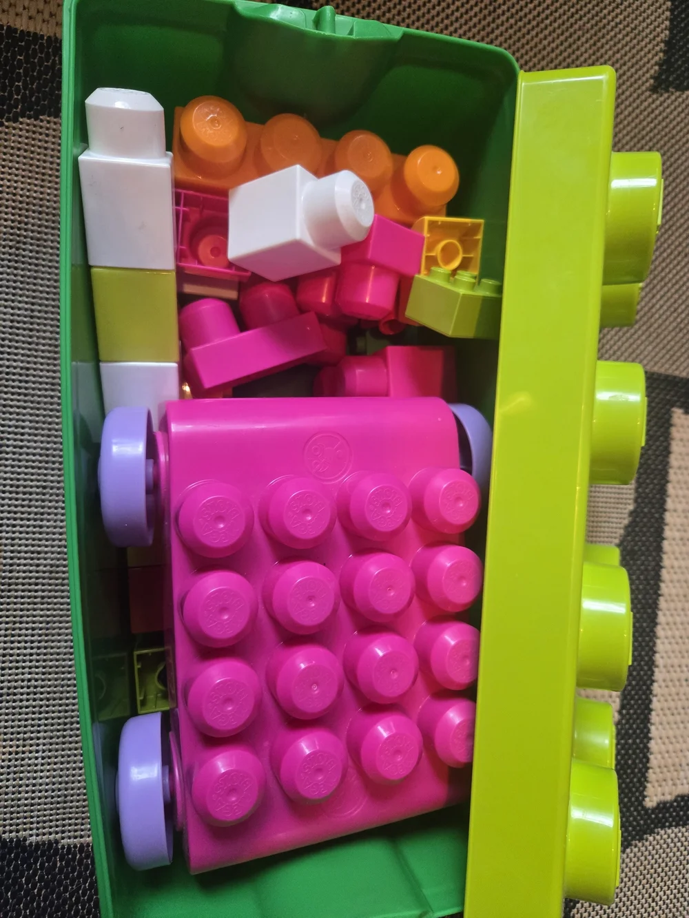 Lego Duplo Blocks, 2 Figures, Elephant Figure & Bin